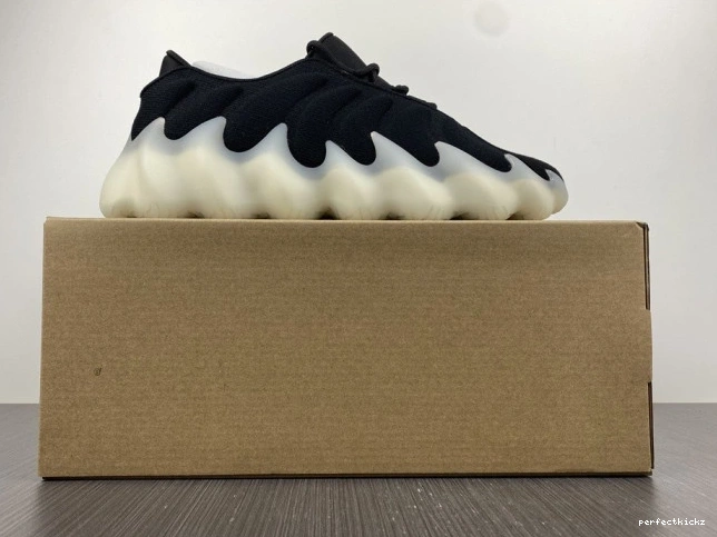 H68031 400 YEEZY ADIDAS 0717